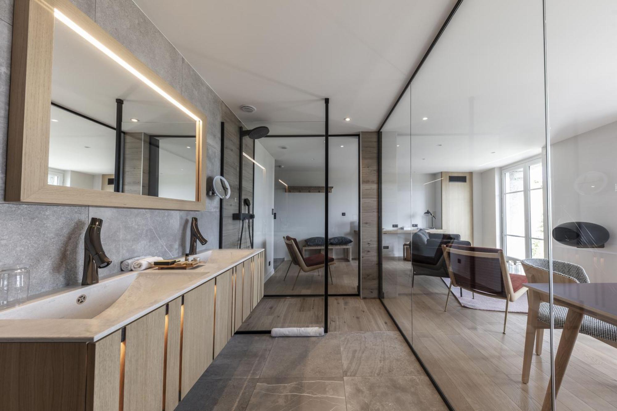 Hotel & Restaurant Origines Par Adrien Descouls - Teritoria Le Broc  Екстер'єр фото